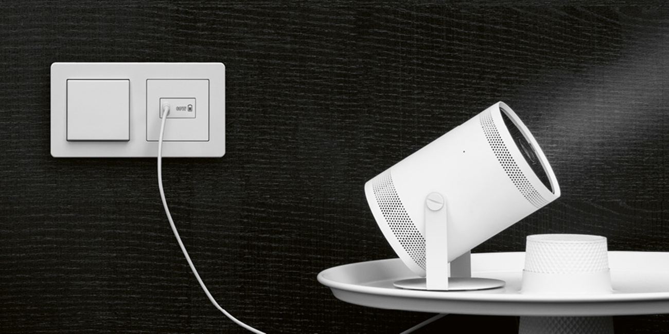 Ladegerät USB PD 60 bei Christian Flach - Elektrotechnik Flach in Bad Soden