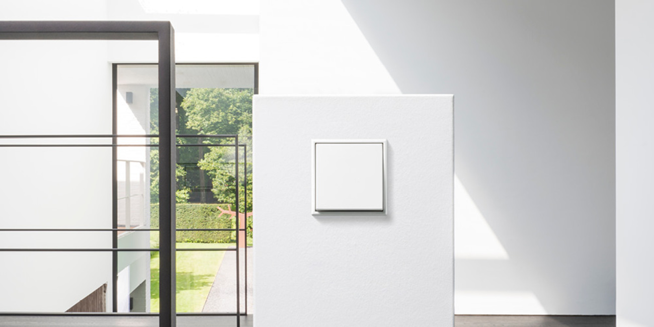 JUNG Schalterprogramme bei Christian Flach - Elektrotechnik Flach in Bad Soden